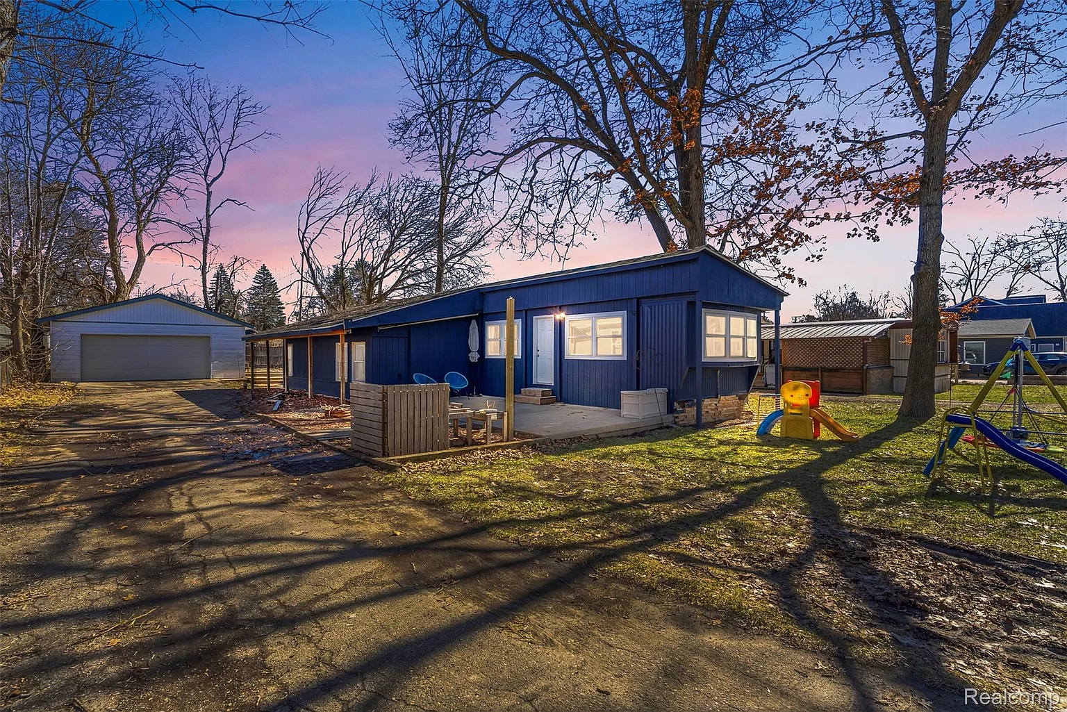 2687 Brad Pl photo 1