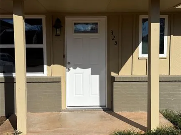 325 Elmwood Dr, Edmond, OK 73013