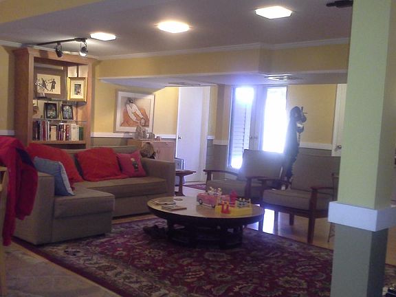 large living dining kitchen furnished