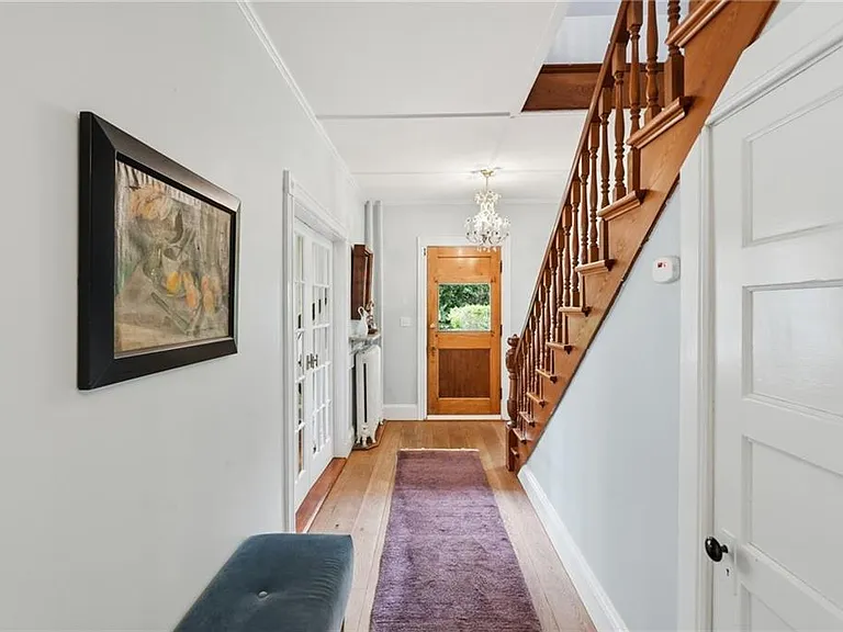 52 Berkeley Ave — Photo 17