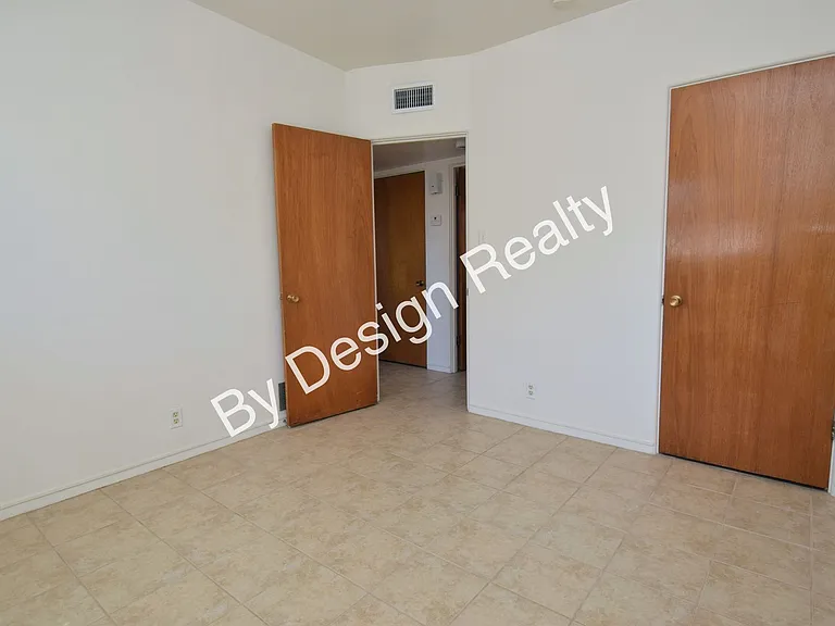3551 E Water St — Photo 12