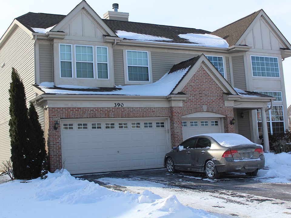 1st image of 390 Heritage Woods Dr