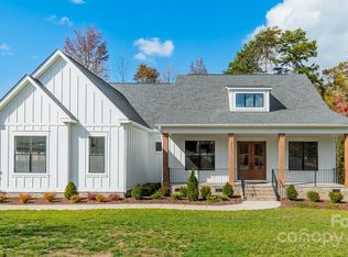 2411 Callaghan Ct, Landis, NC 28088