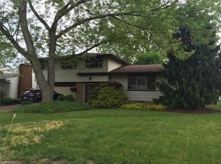 315 Shady Dr, Amherst, OH