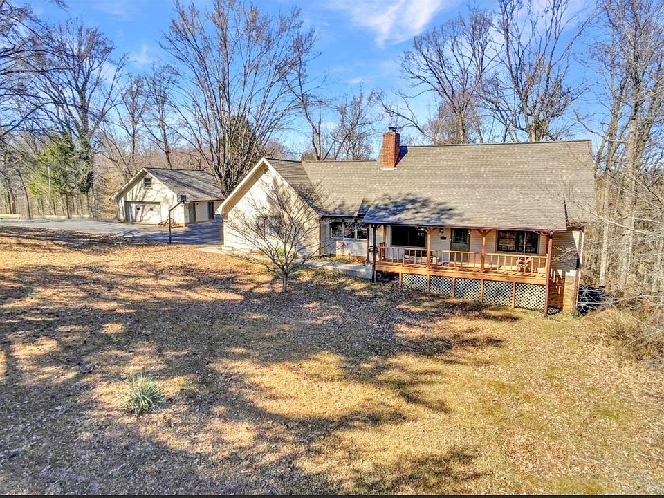 1st image of 126 Clarksdale Cir
