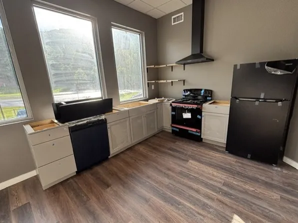 4737 Us Highway 441 S #4, Sylva, NC 28779