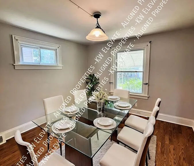 1491 Beardsley St — Photo 6