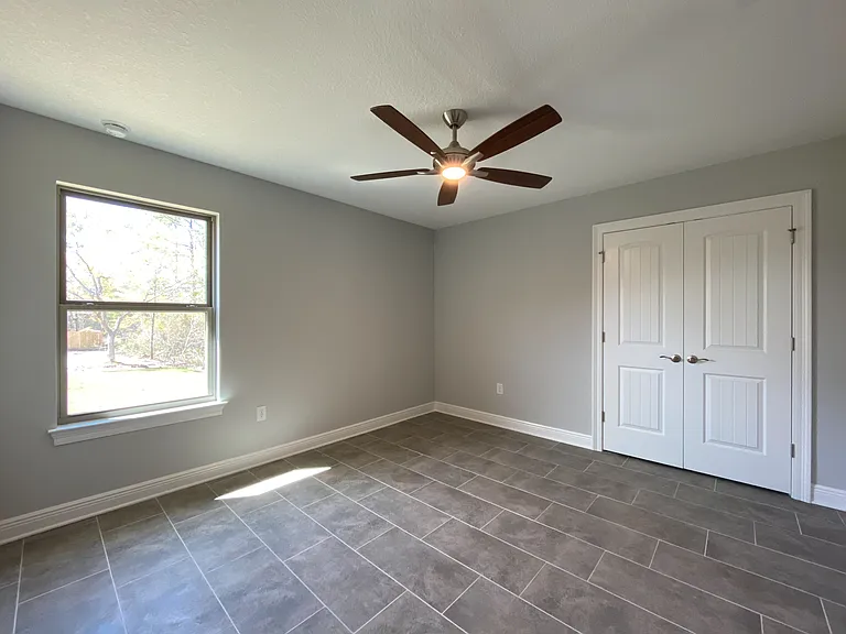 2789 Riverside Landing Dr — Photo 1