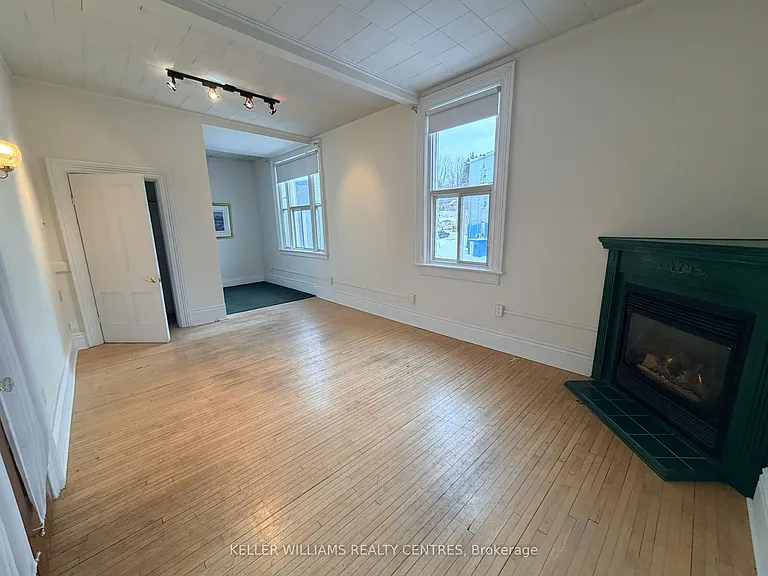 1 Simcoe St #C — Photo 16