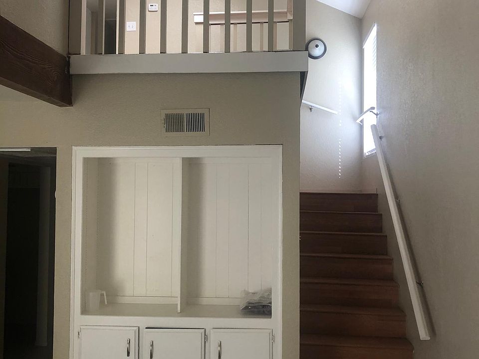 2nd image of 3600 Ashe Rd APT 5