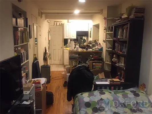 Rented by Oxford Property Group | media 72