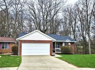 2596 Eastwood Dr, Wooster, OH 44691