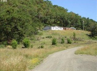 3860 Broad St, Roseburg, OR 97471