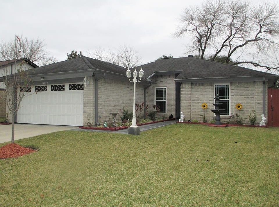 1st image of 10922 White Oak Bend Dr