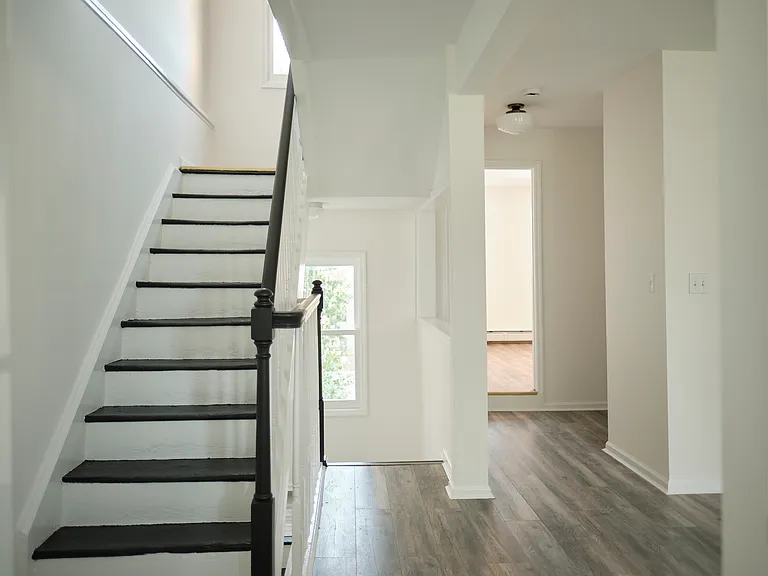 95 Liberty St #2 — Photo 11