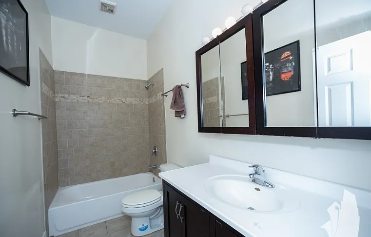 3358 N Sheffield Ave #3356-1 — Photo 14