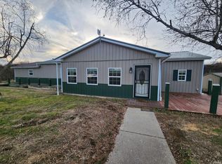 10707 N Jones Gap Rd, Edwardsport, IN 47528