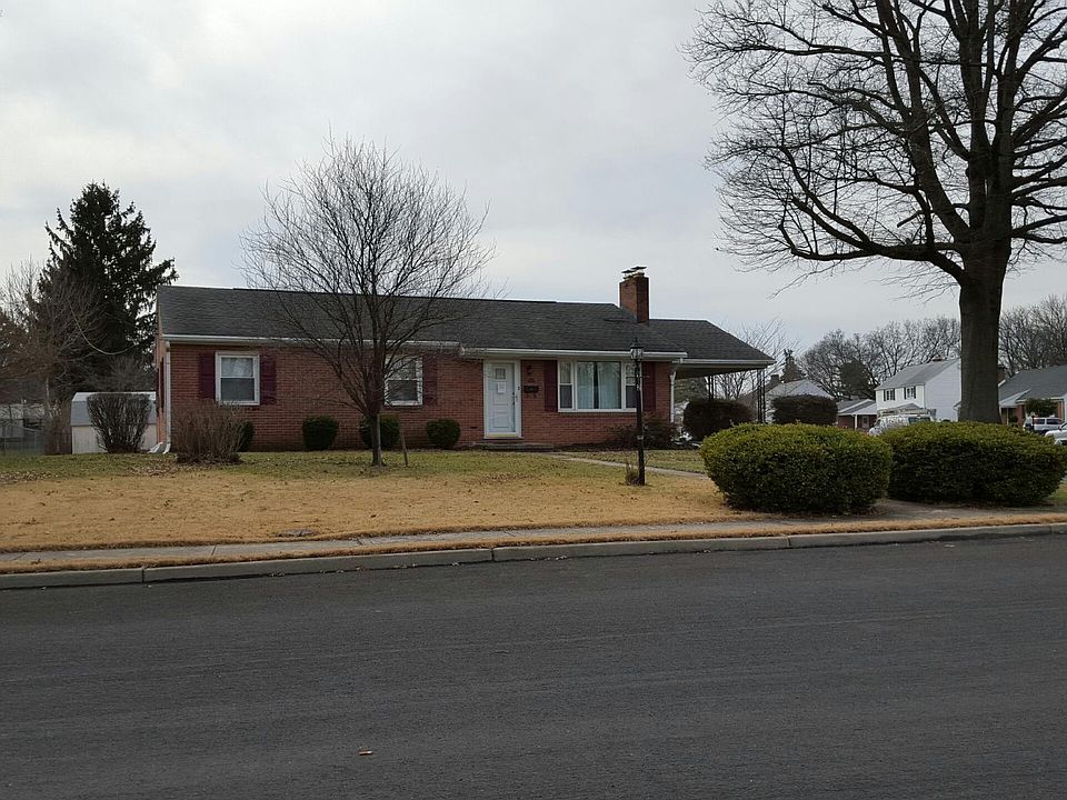 1st image of 912 Kenwood Dr