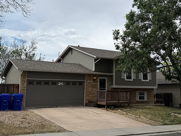 19599 E Purdue Cir — Photo 1