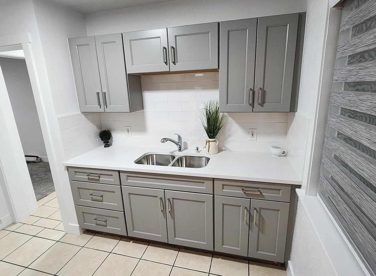 2 bed, 750 sqft, $1,425 — Photo 4