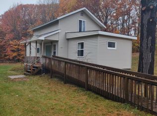 981 Indian Trail Rd, Cheboygan, MI 49721