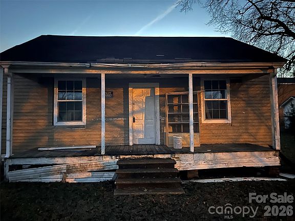 2nd image of 35 Center St