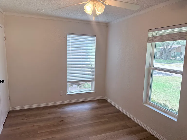 2104 Sunrise Trl — Photo 15
