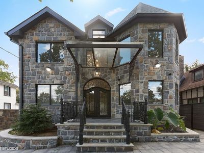 152 Beach Ave, Staten Island, NY, 10306