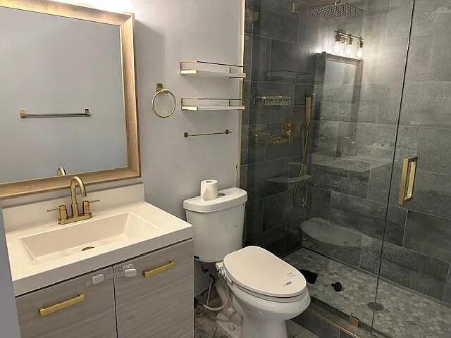2220 NE 68th St #1023 — Photo 33