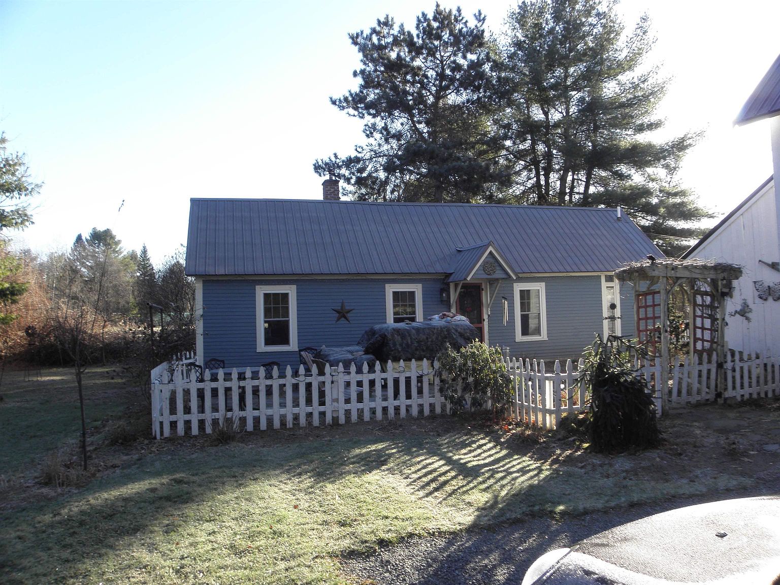 153 Main St, Franconia, NH 03580 Zillow