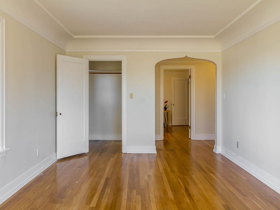 1st image of 308 Melrose Ave E APT 101