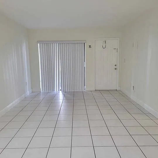 18280 Mediterranean Blvd #401 — Photo 20