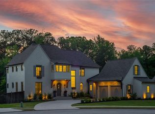 345 Roswell Farms Dr, Roswell, GA 30075