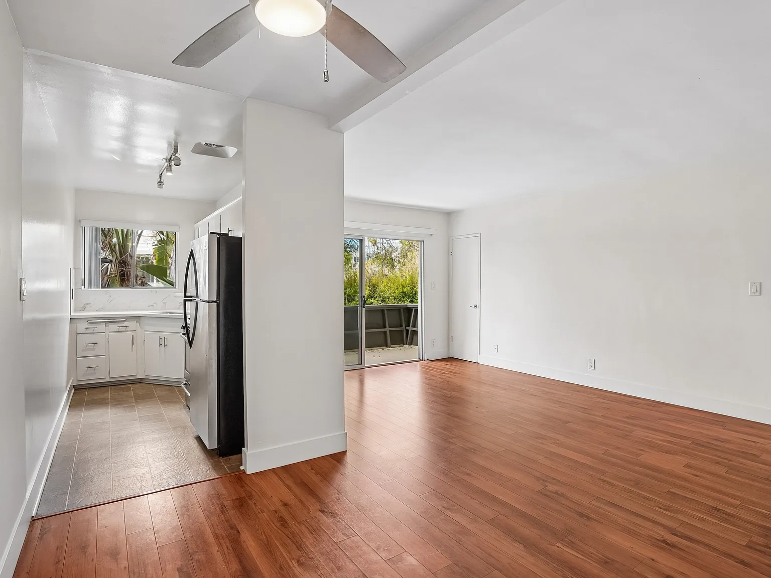 1 bed, 700 sqft, $2,250 — Photo 4