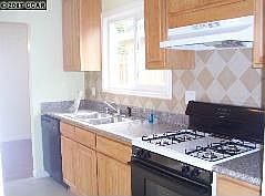 2nd image of 2131 Knox Ave