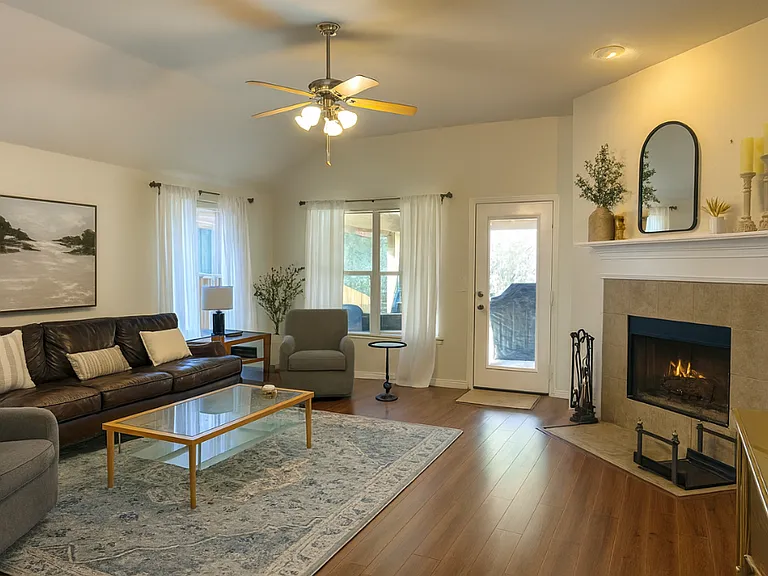 4223 Fall Creek Dr — Photo 47