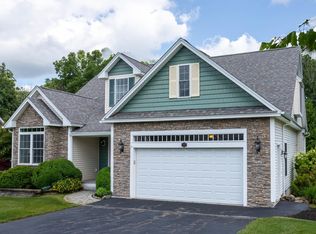 12 Harvest Rd, Windham, NH 03087