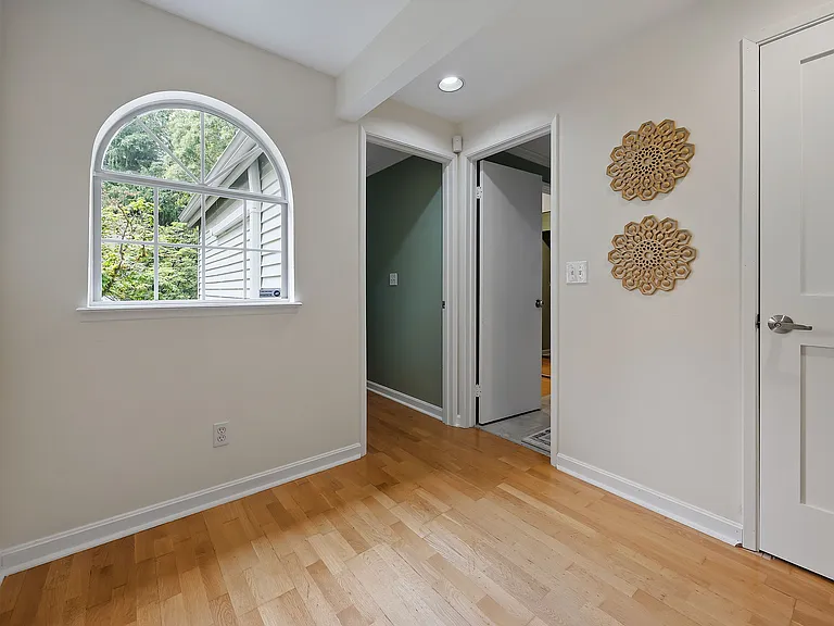 10121 NE 135th Ln — Photo 6