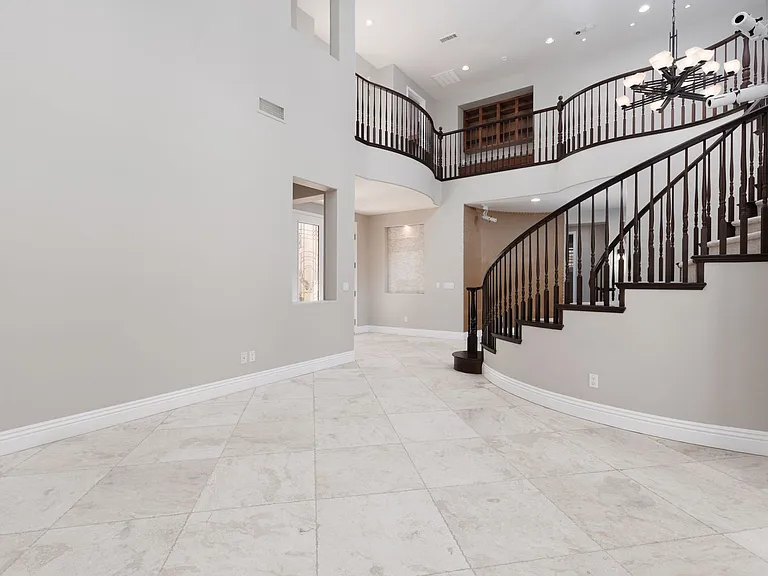 2451 Hollow Rock Ct — Photo 15