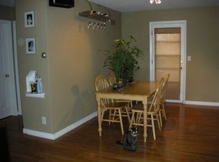 8436 Walmer St, Overland Park, KS 66212