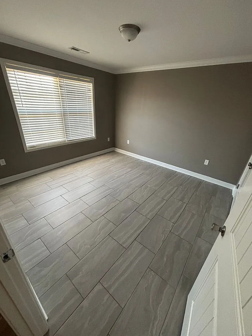 Modern 2-Bedroom Apartment in Rogersville, AL Move-In Ready! — Photo 4