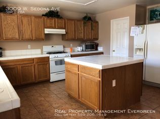 3009 W Sedona Ave, Visalia, CA 93291