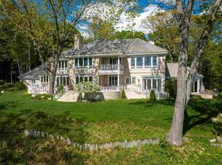 2727 Bester Rd, Harbor Springs, MI 49740