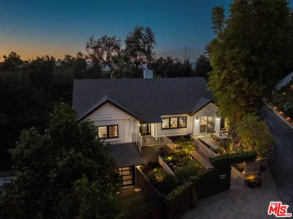 4638 Saltillo St, Woodland Hills, CA 91364