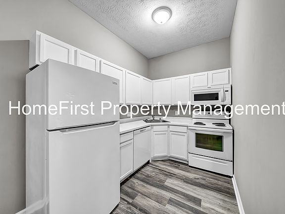 5th image of 224 Wray Ct APT 22