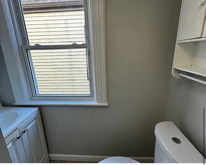 185 S 11th St #2L — Photo 7