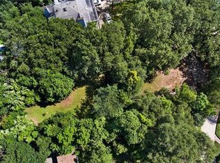 14 Garden Ln, New Orleans, LA 70124