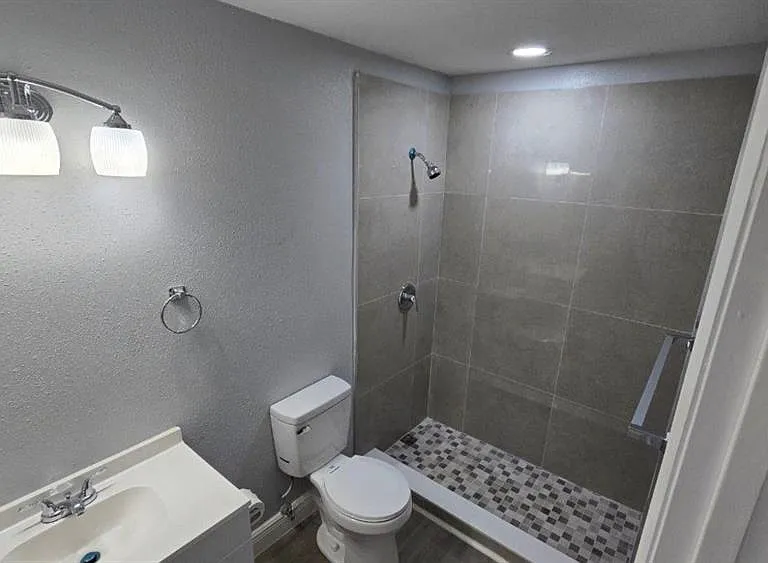 34 Emerson Dr NW — Photo 12