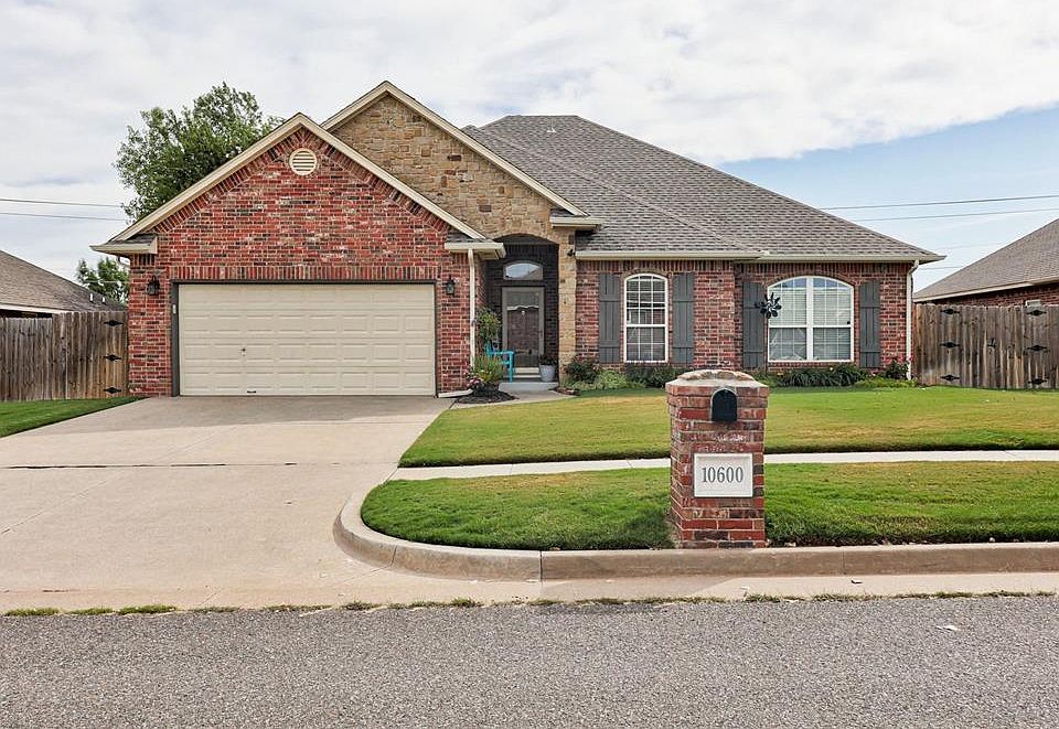 1st image of 10600 Ashford Dr