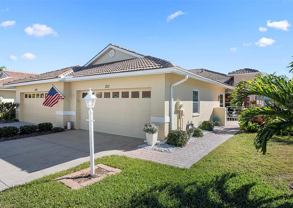 1st image of 211 Vista Del Lago Way